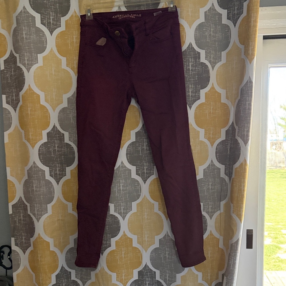 American Eagle Outfitters Skinny Jeans in Deep Burgundy